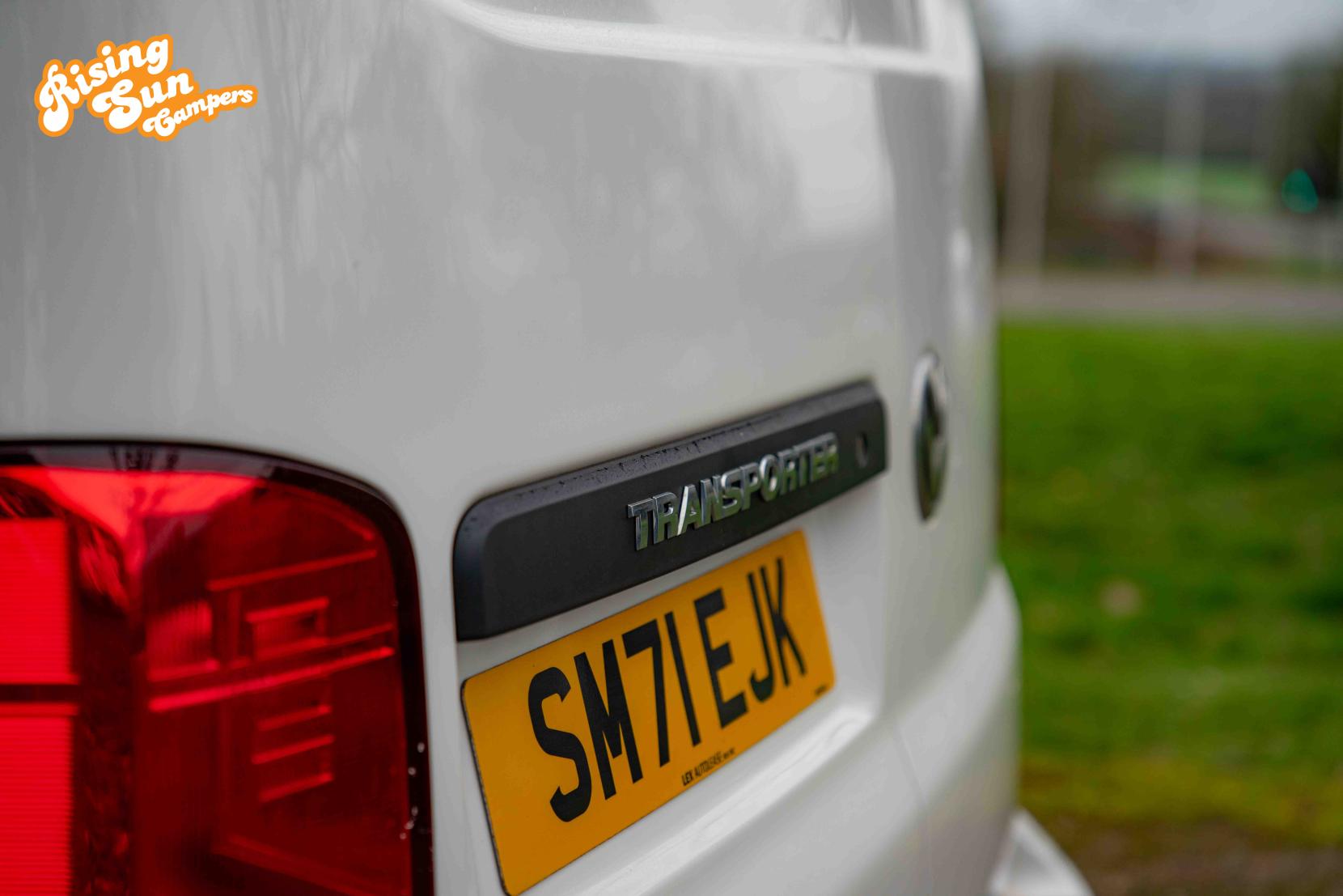 Volkswagen Transporter 2.0 TDI T30 Highline Panel Van 5dr Diesel DSG FWD LWB Euro 6 (s/s) (150 ps)