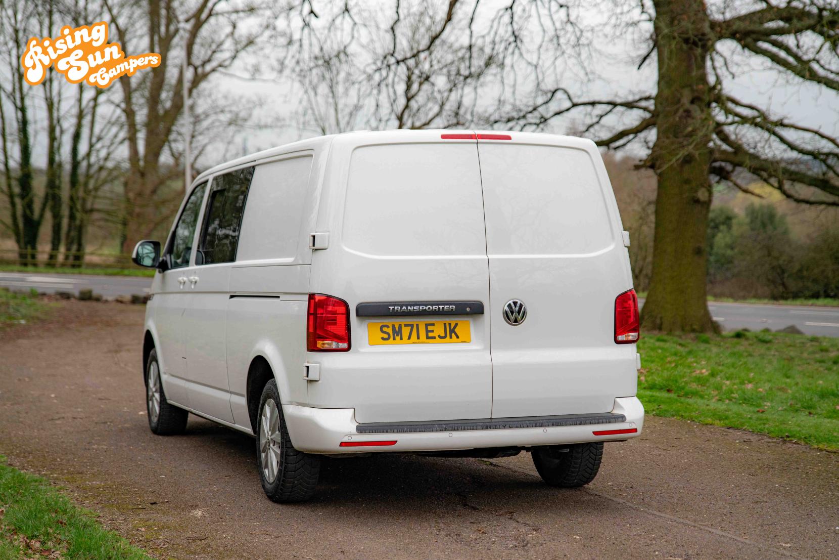 Volkswagen Transporter 2.0 TDI T30 Highline Panel Van 5dr Diesel DSG FWD LWB Euro 6 (s/s) (150 ps)