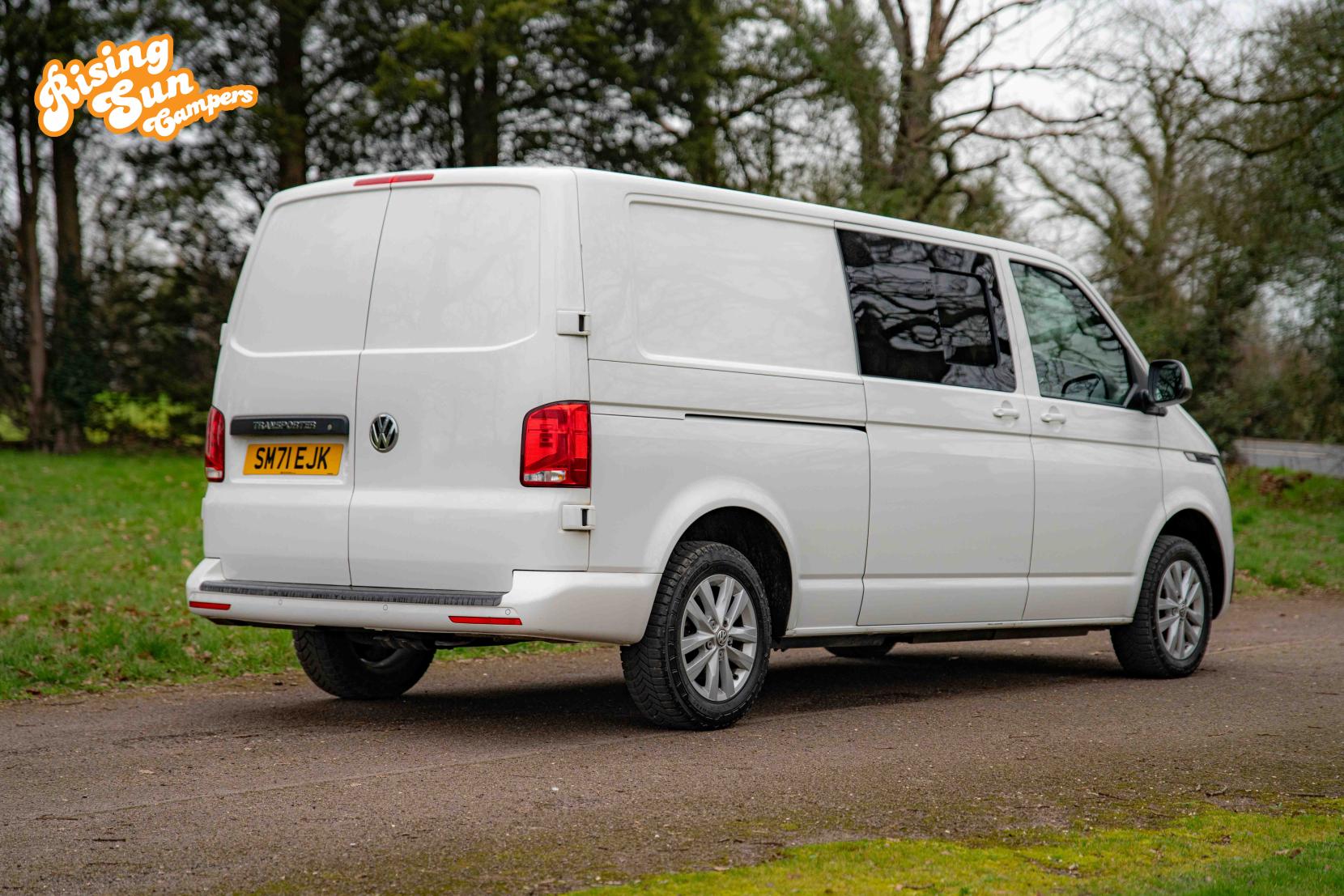 Volkswagen Transporter 2.0 TDI T30 Highline Panel Van 5dr Diesel DSG FWD LWB Euro 6 (s/s) (150 ps)