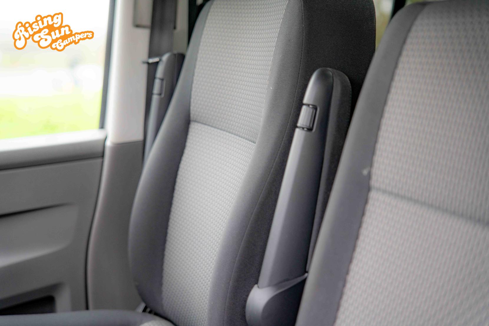 Volkswagen Transporter 2.0 TDI T30 Highline Panel Van 5dr Diesel DSG FWD LWB Euro 6 (s/s) (150 ps)