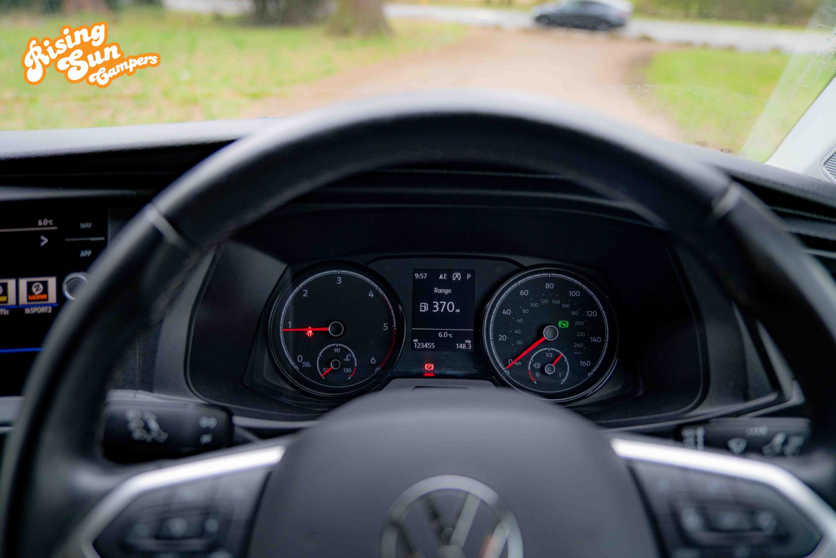 Volkswagen Transporter 2.0 TDI T30 Highline Panel Van 5dr Diesel DSG FWD LWB Euro 6 (s/s) (150 ps)