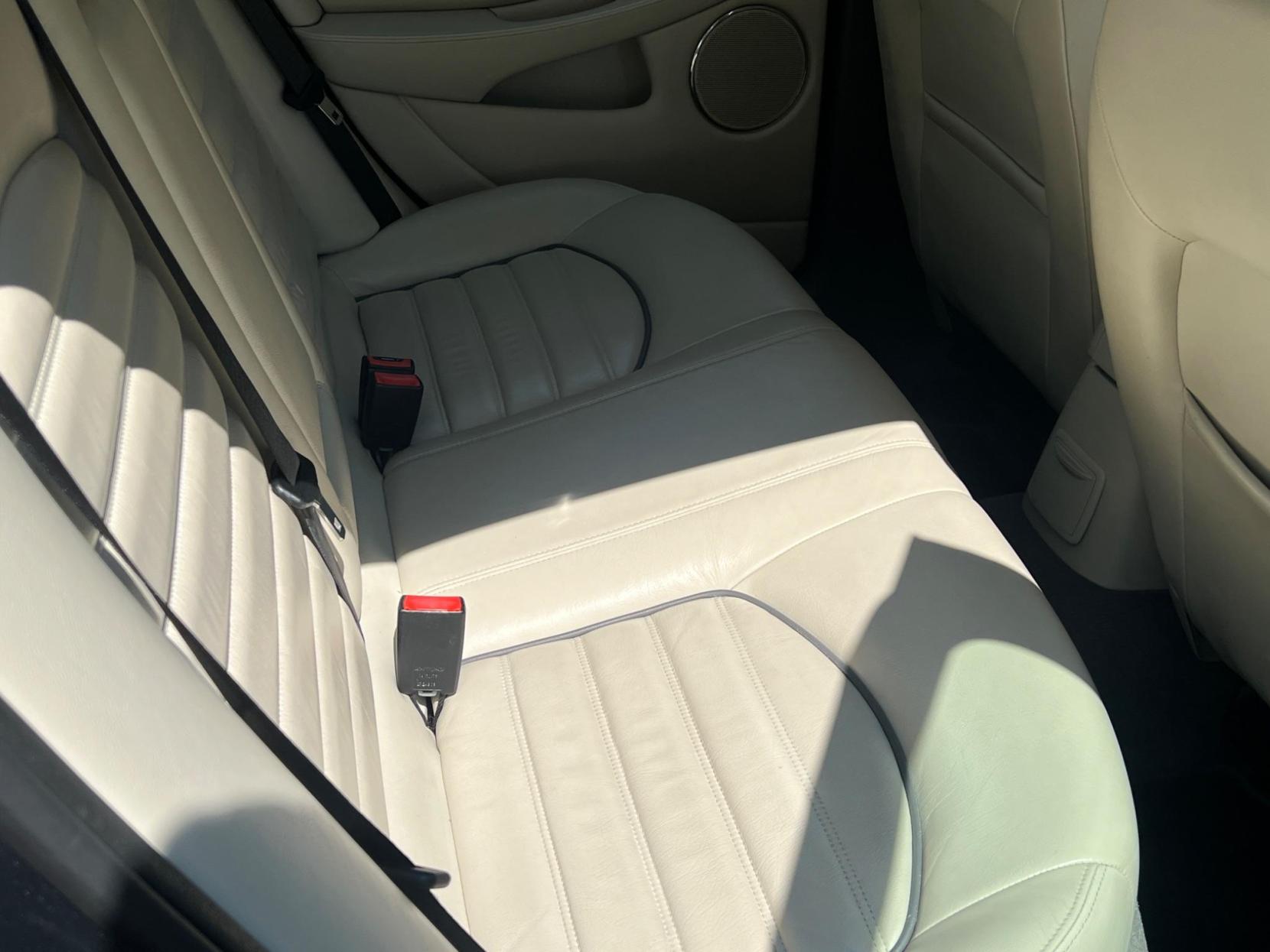 Jaguar X-Type 2.2D Sovereign 4dr