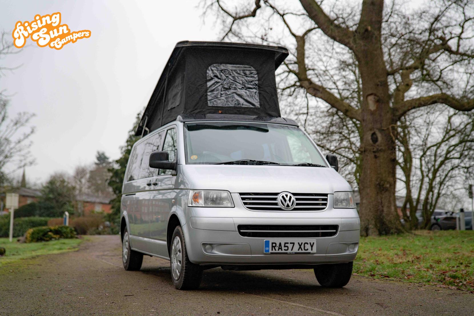 Volkswagen Transporter 2.5 TDI T30 SE Camper 4dr Diesel Auto L3 H1 (251 g/km, 128 bhp)