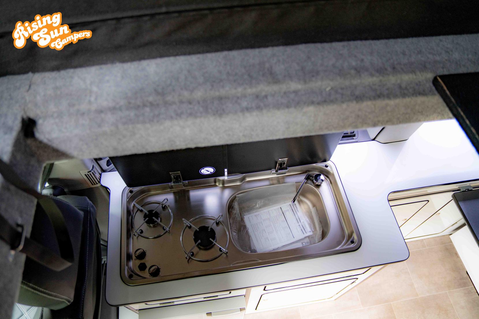 Volkswagen Transporter 2.5 TDI T30 SE Camper 4dr Diesel Auto L3 H1 (251 g/km, 128 bhp)