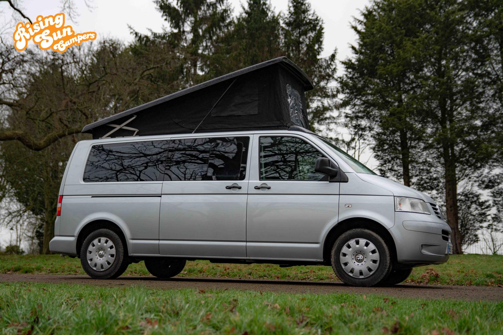 Volkswagen Transporter 2.5 TDI T30 SE Camper 4dr Diesel Auto L3 H1 (251 g/km, 128 bhp)