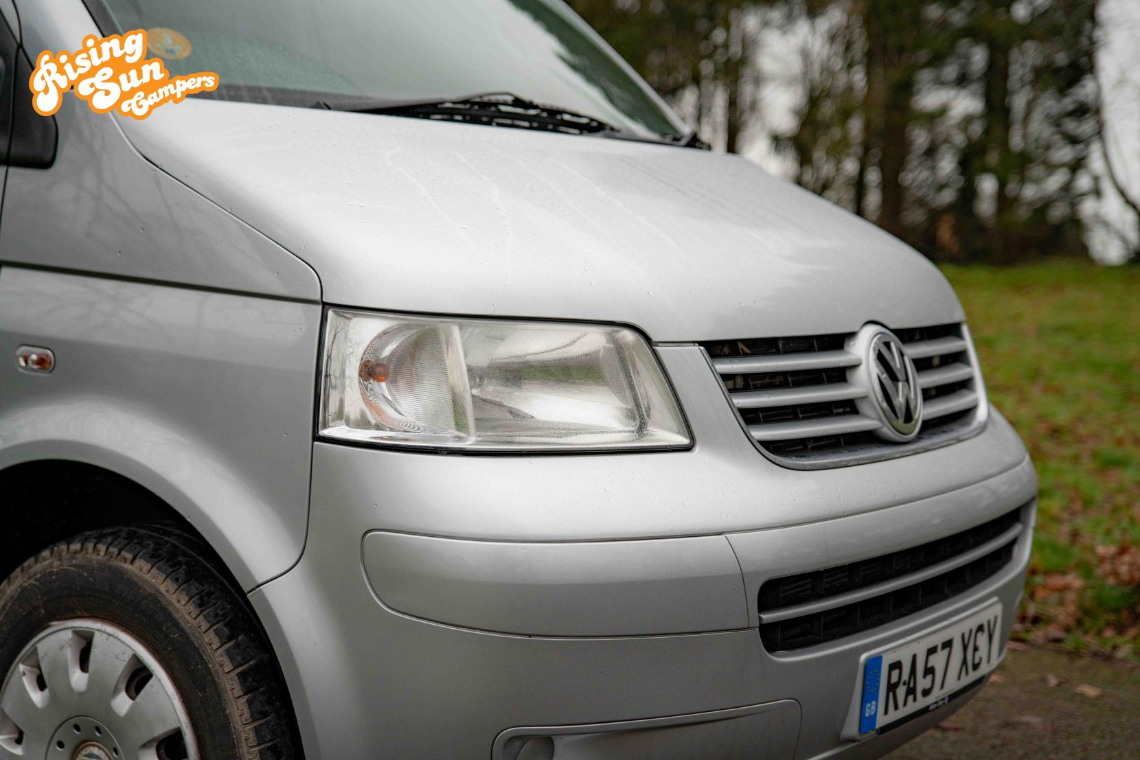 Volkswagen Transporter 2.5 TDI T30 SE Camper 4dr Diesel Auto L3 H1 (251 g/km, 128 bhp)