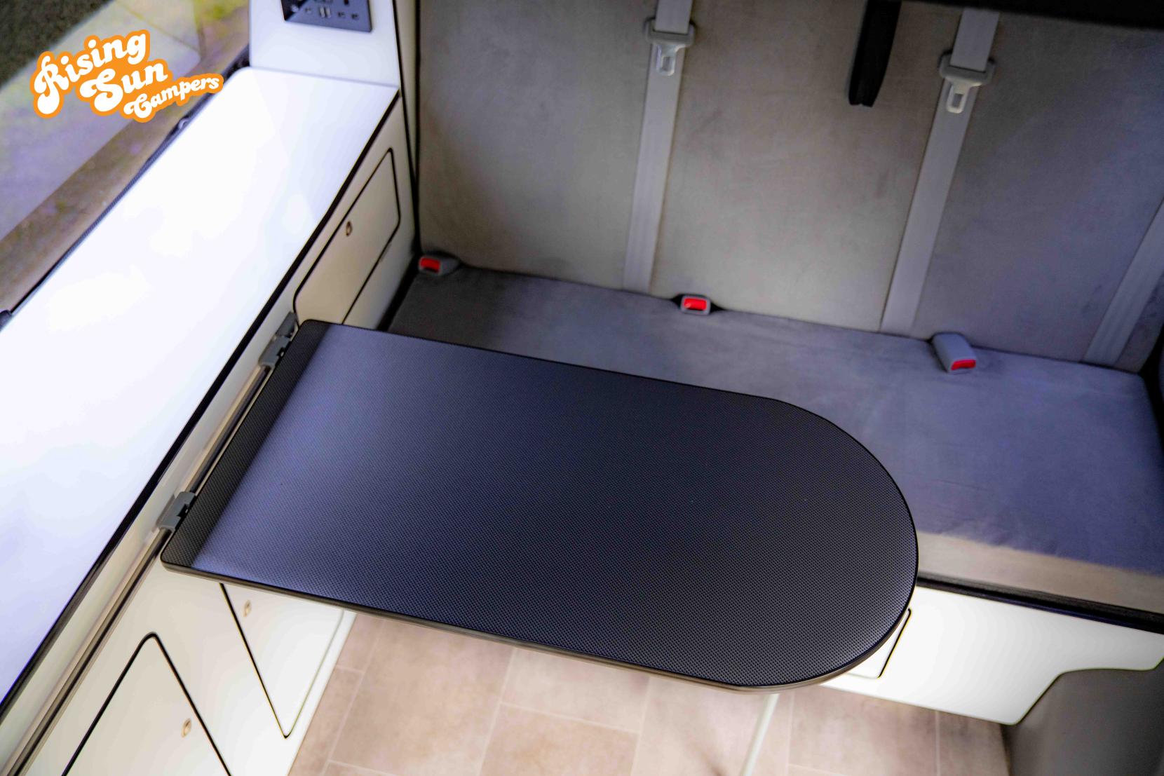 Volkswagen Transporter 2.5 TDI T30 SE Camper 4dr Diesel Auto L3 H1 (251 g/km, 128 bhp)