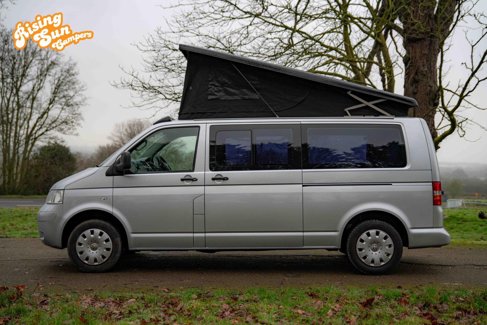 Volkswagen Transporter 2.5 TDI T30 SE Camper 4dr Diesel Auto L3 H1 (251 g/km, 128 bhp)