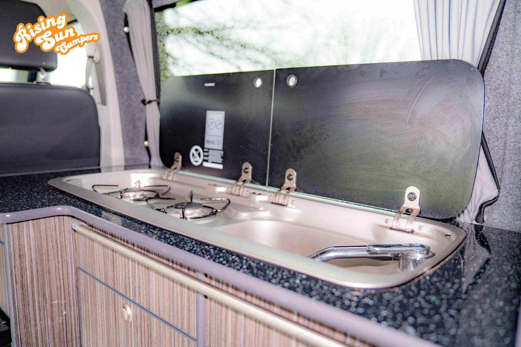 Volkswagen T5.1 Campervan 2.0 TDI T28 Camper Van 4dr Diesel Manual L1 H1 (198 g/km, 101 bhp)