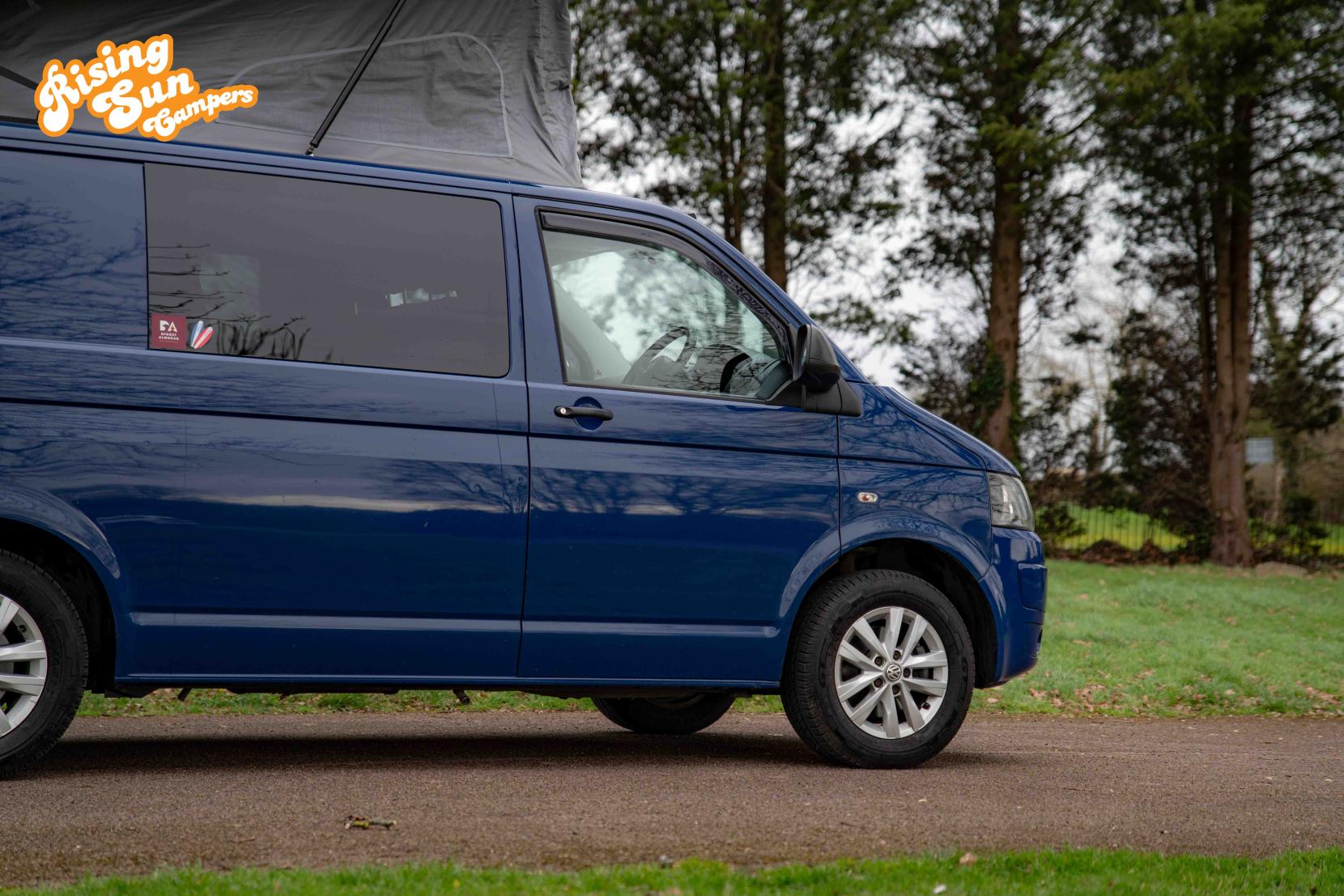 Volkswagen T5.1 Campervan 2.0 TDI T28 Camper Van 4dr Diesel Manual L1 H1 (198 g/km, 101 bhp)