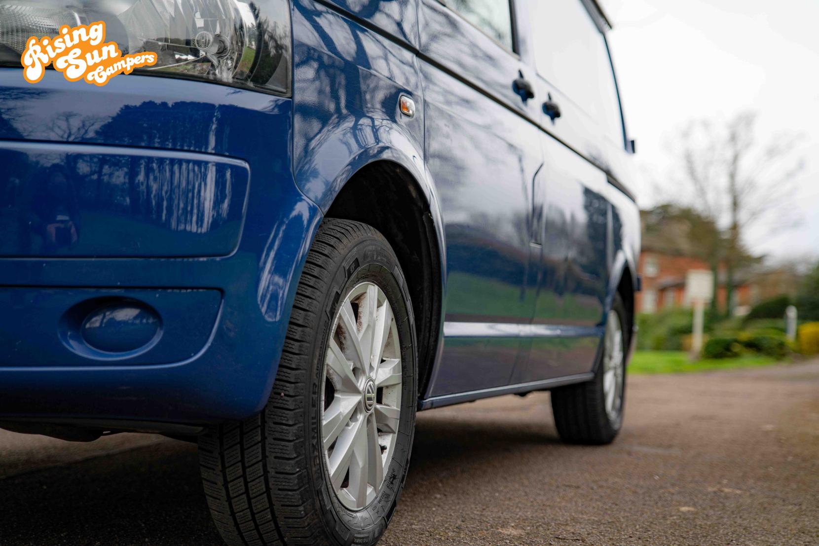 Volkswagen T5.1 Campervan 2.0 TDI T28 Camper Van 4dr Diesel Manual L1 H1 (198 g/km, 101 bhp)