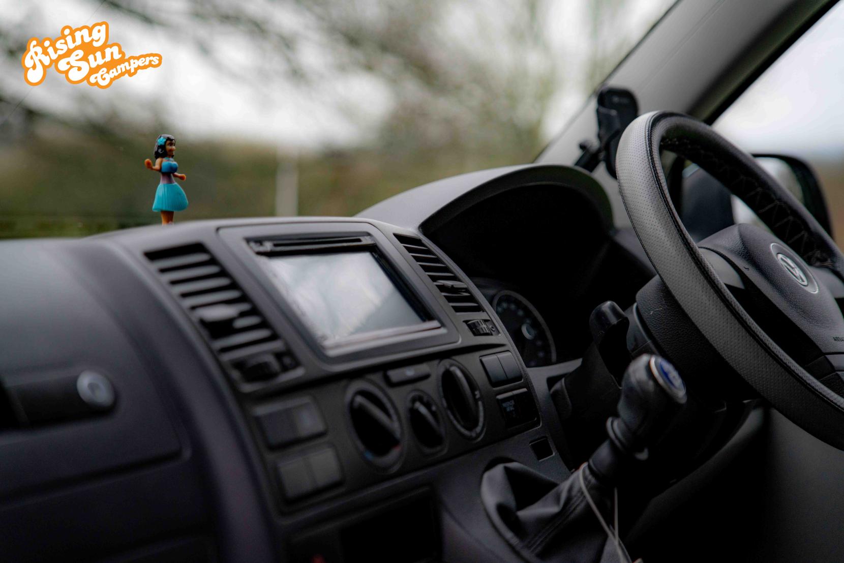 Volkswagen Transporter 2.0 TDI T30 Camper van 4dr Diesel Manual L3 H1 (198 g/km, 101 bhp)