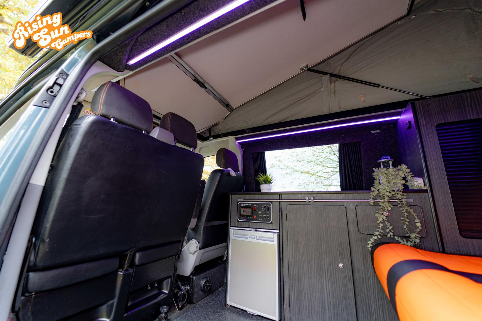 Volkswagen Transporter 2.5 TDI T30 Camper Van 4dr Diesel Manual L1 H1 (172 bhp)