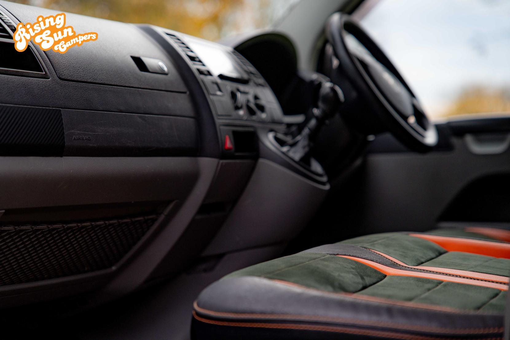 Volkswagen Transporter 2.5 TDI T30 Camper Van 4dr Diesel Manual L1 H1 (172 bhp)