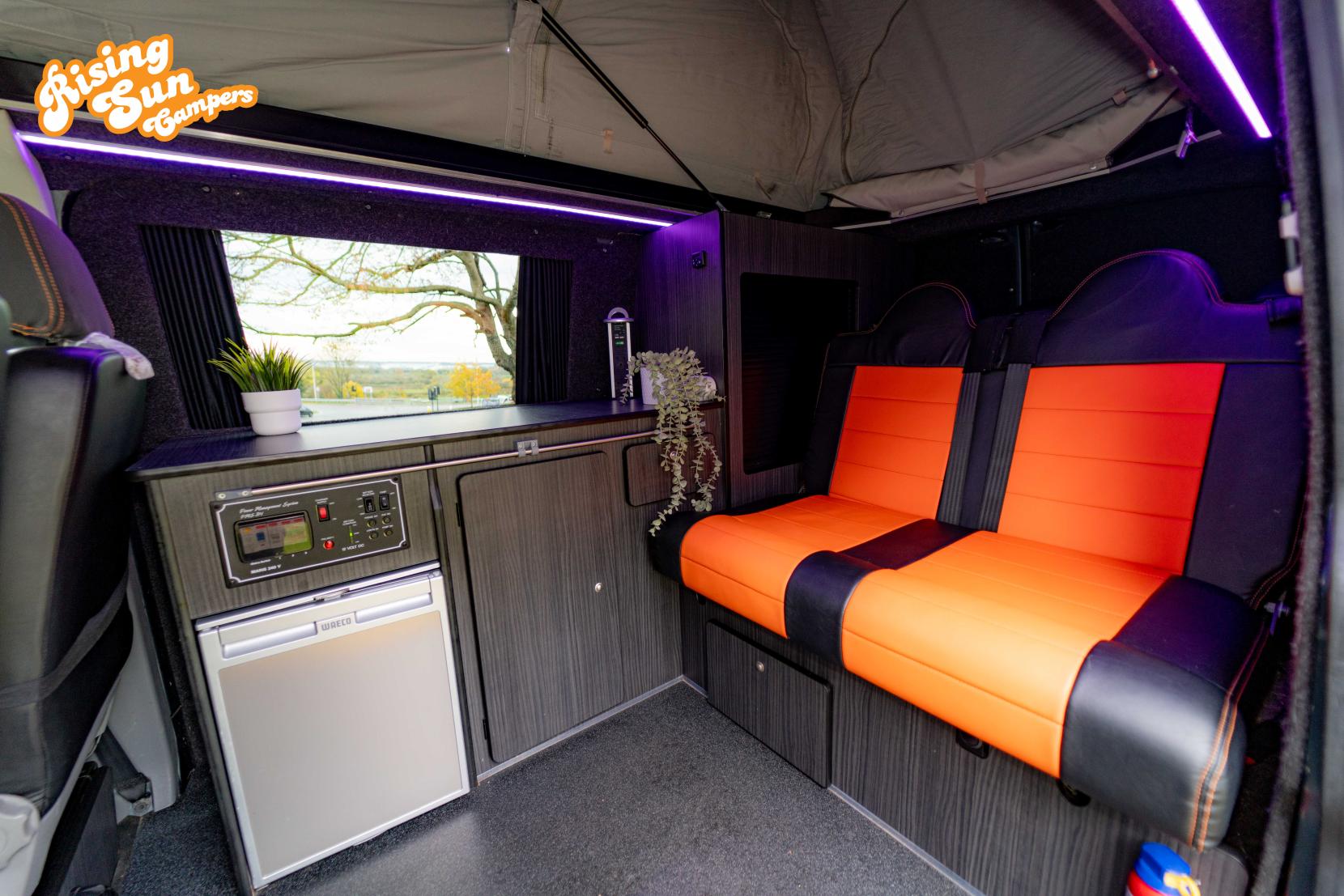 Volkswagen Transporter 2.5 TDI T30 Camper Van 4dr Diesel Manual L1 H1 (172 bhp)