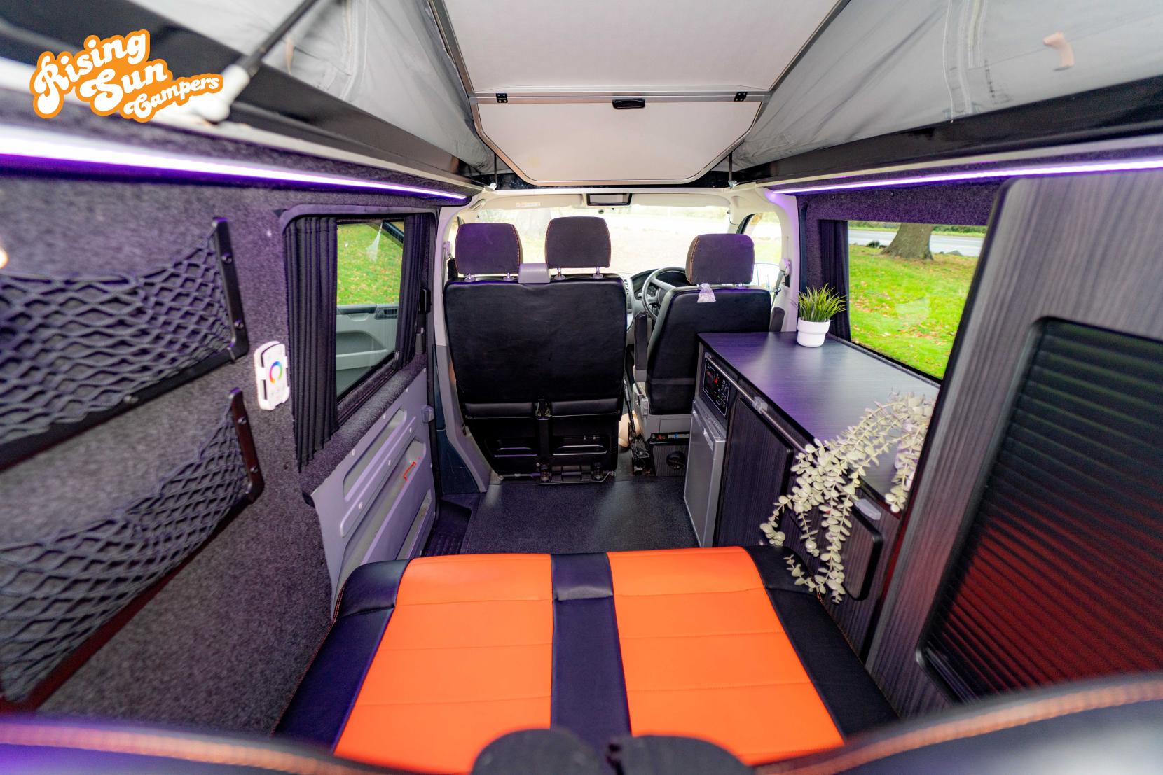 Volkswagen Transporter 2.5 TDI T30 Camper Van 4dr Diesel Manual L1 H1 (172 bhp)