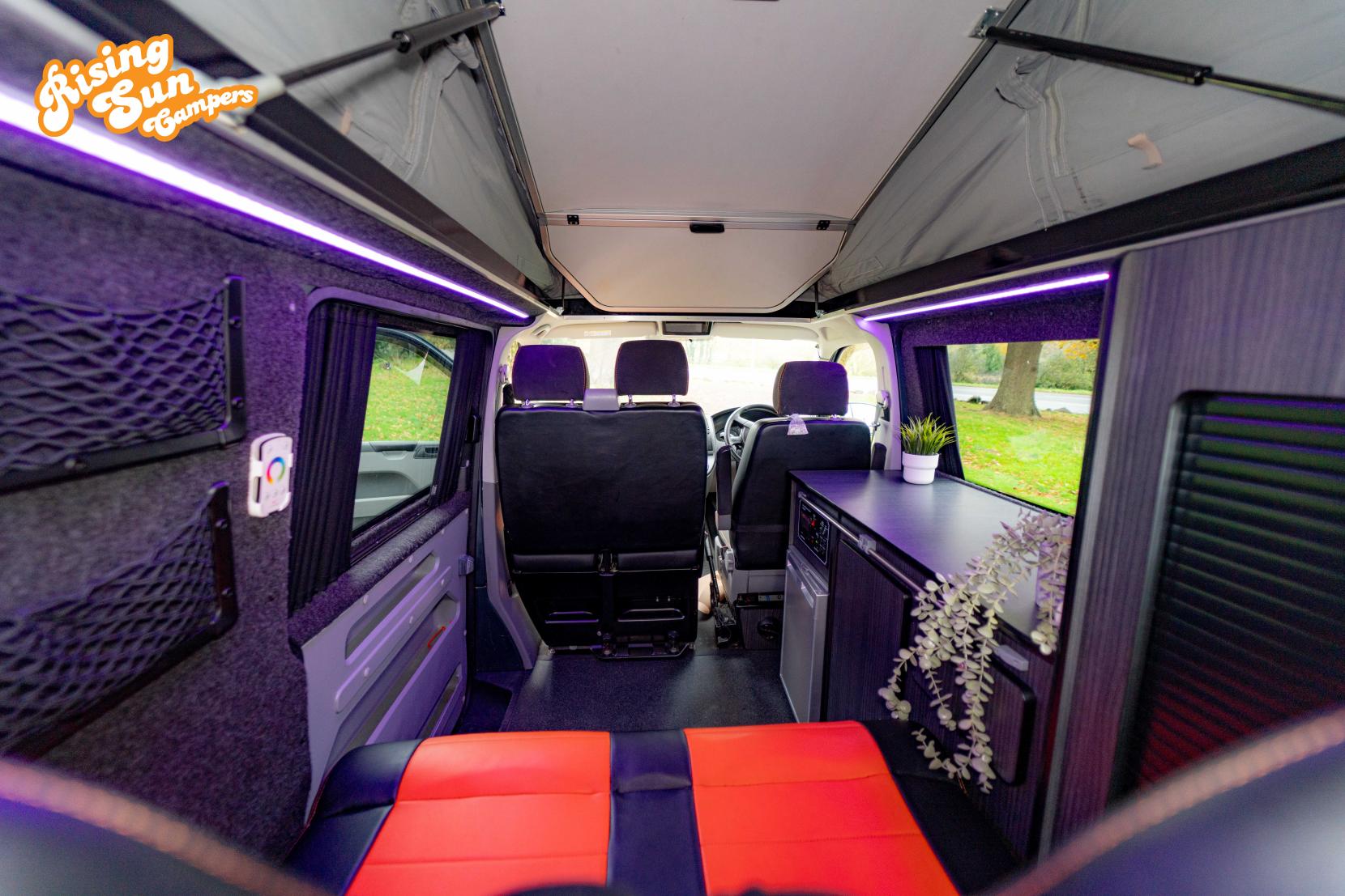 Volkswagen Transporter 2.5 TDI T30 Camper Van 4dr Diesel Manual L1 H1 (172 bhp)