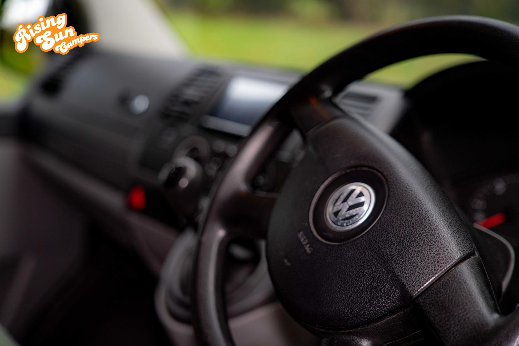 Volkswagen Transporter 2.5 TDI T30 Camper Van 4dr Diesel Manual L1 H1 (172 bhp)