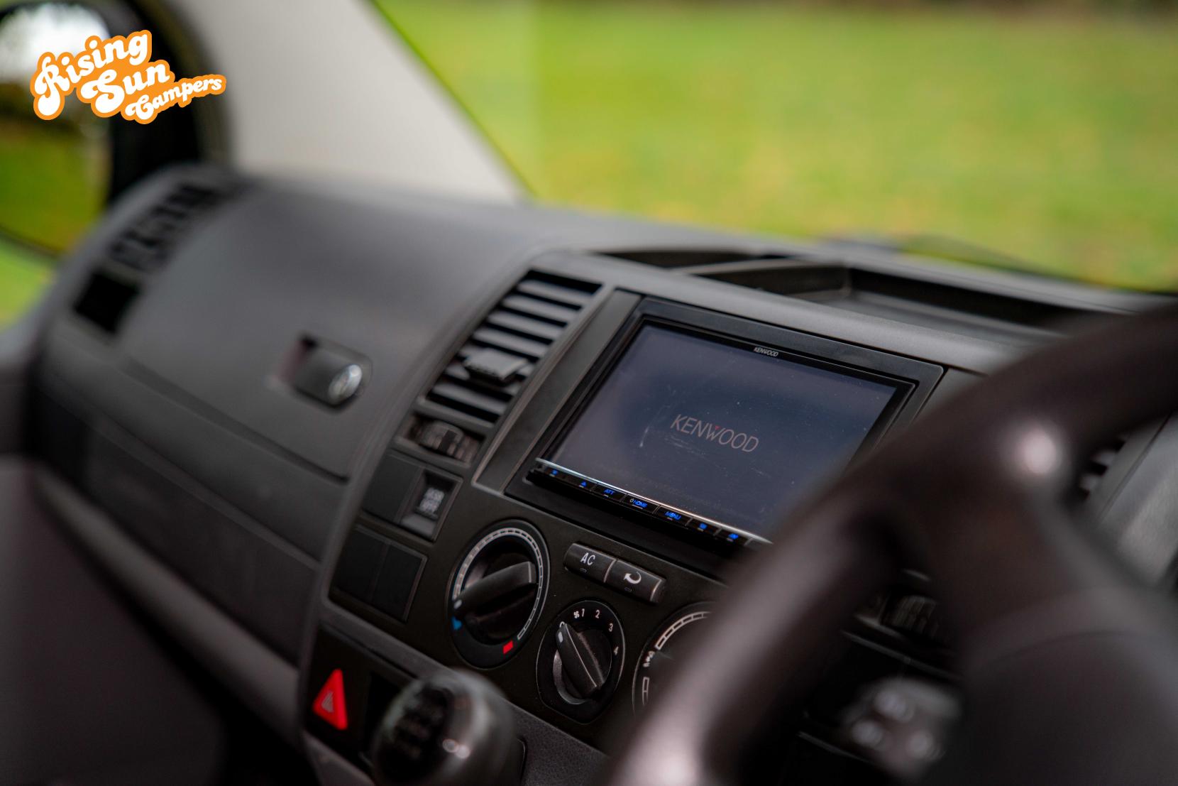 Volkswagen Transporter 2.5 TDI T30 Camper Van 4dr Diesel Manual L1 H1 (172 bhp)