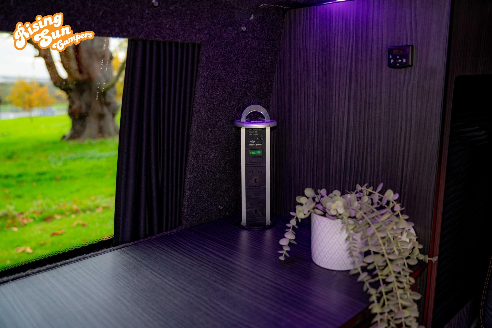 Volkswagen Transporter 2.5 TDI T30 Camper Van 4dr Diesel Manual L1 H1 (172 bhp)