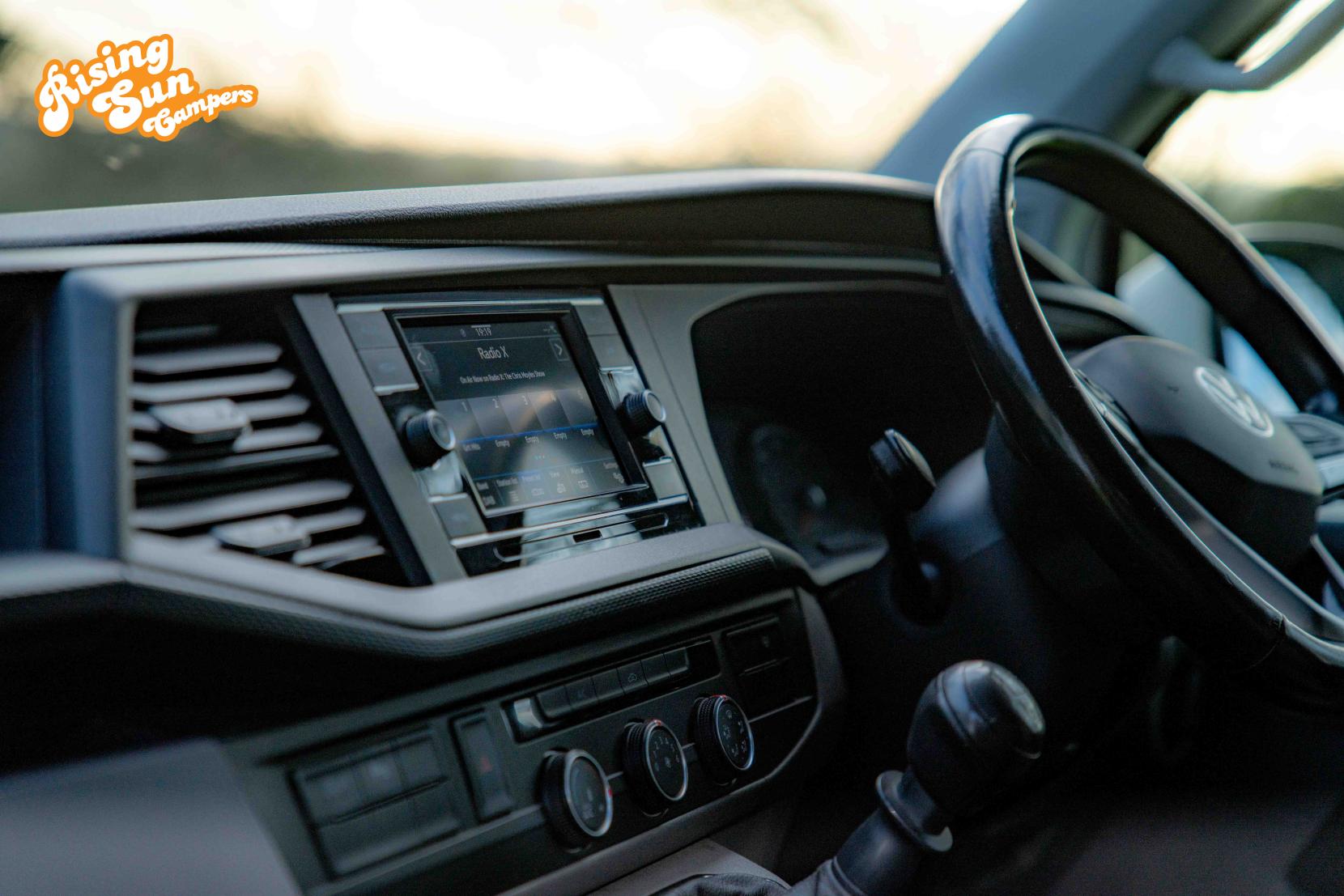 Volkswagen Transporter 2.0 TDI T28 Highline Panel Van 5dr Diesel Manual FWD SWB Euro 6 (s/s) (110 ps)