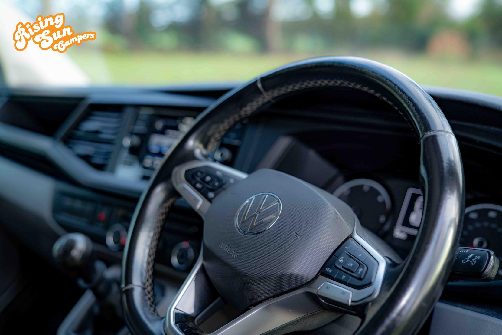 Volkswagen Transporter 2.0 TDI T28 Highline Panel Van 5dr Diesel Manual FWD SWB Euro 6 (s/s) (110 ps)