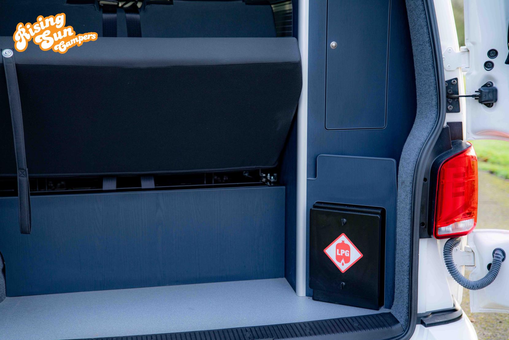 Volkswagen Transporter 2.0 TDI T28 Highline Panel Van 5dr Diesel Manual FWD SWB Euro 6 (s/s) (110 ps)