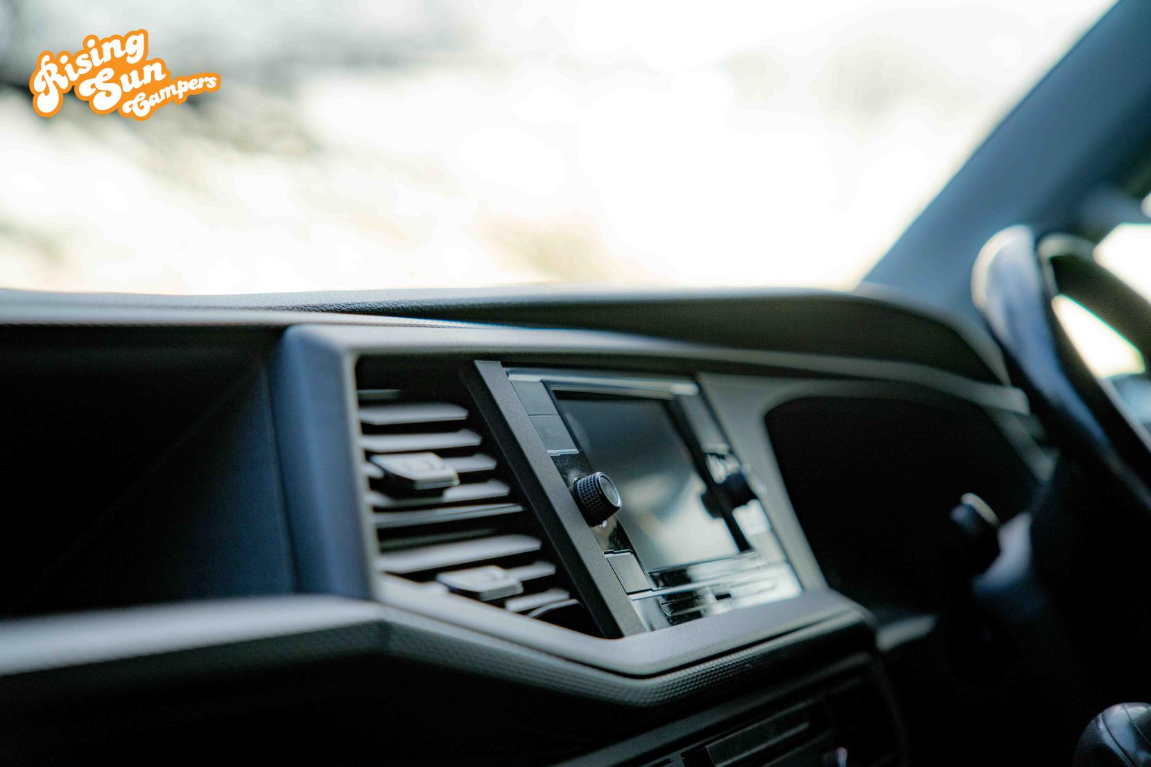 Volkswagen Transporter 2.0 TDI T28 Highline Panel Van 5dr Diesel Manual FWD SWB Euro 6 (s/s) (110 ps)