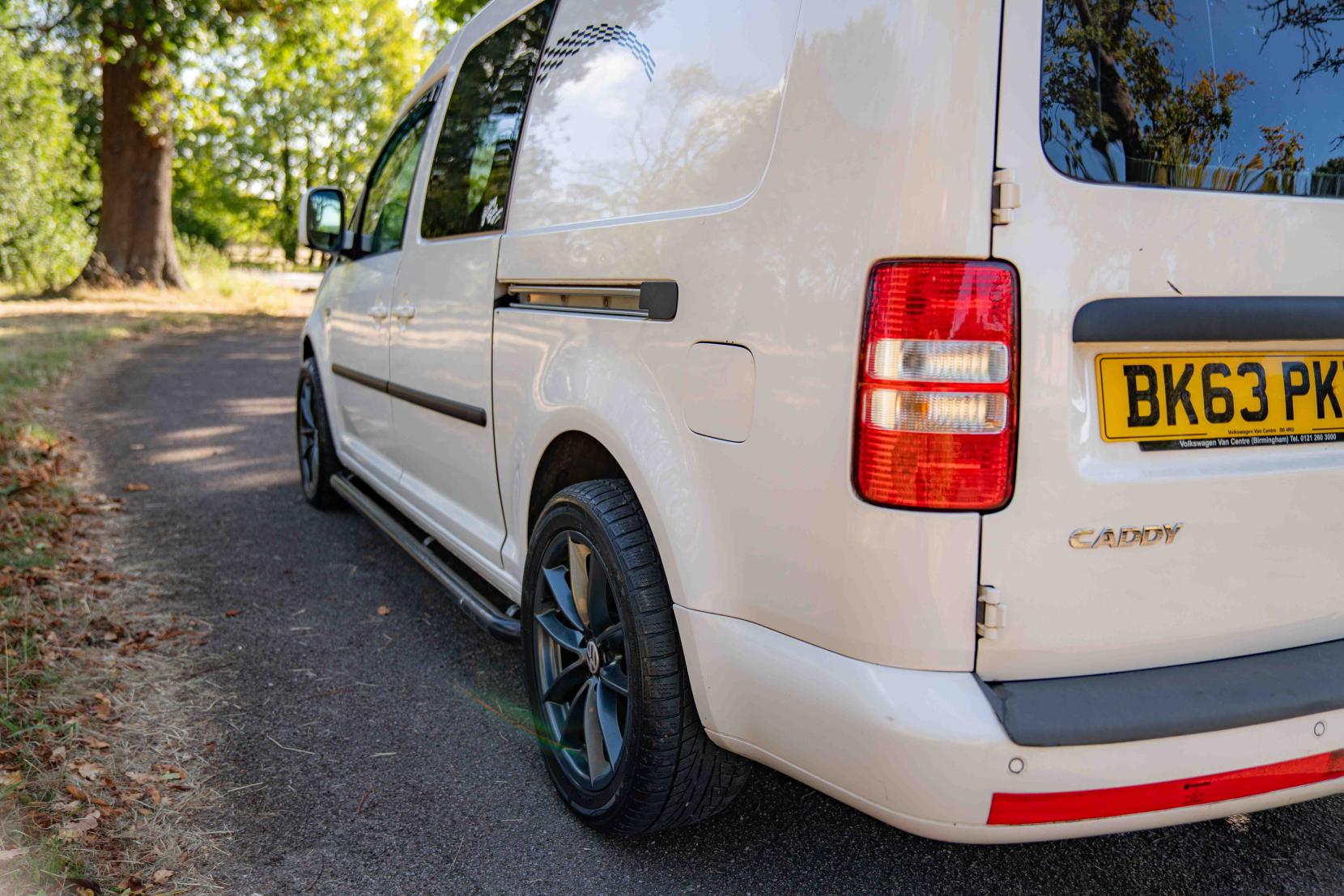 Volkswagen Caddy Maxi 1.6 C20 Maxi Highline Panel Van (2008 - 2015)