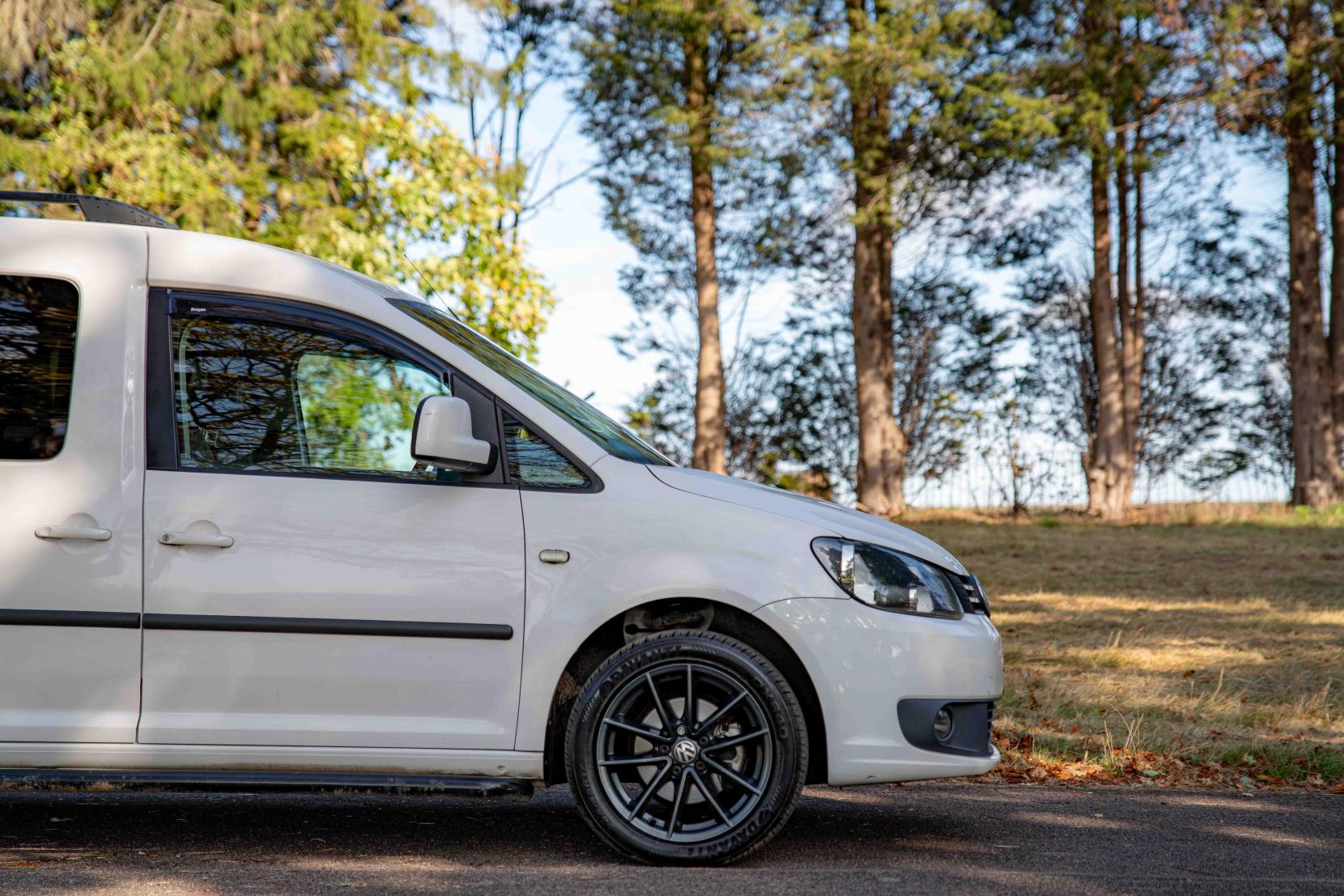 Volkswagen Caddy Maxi 1.6 C20 Maxi Highline Panel Van (2008 - 2015)