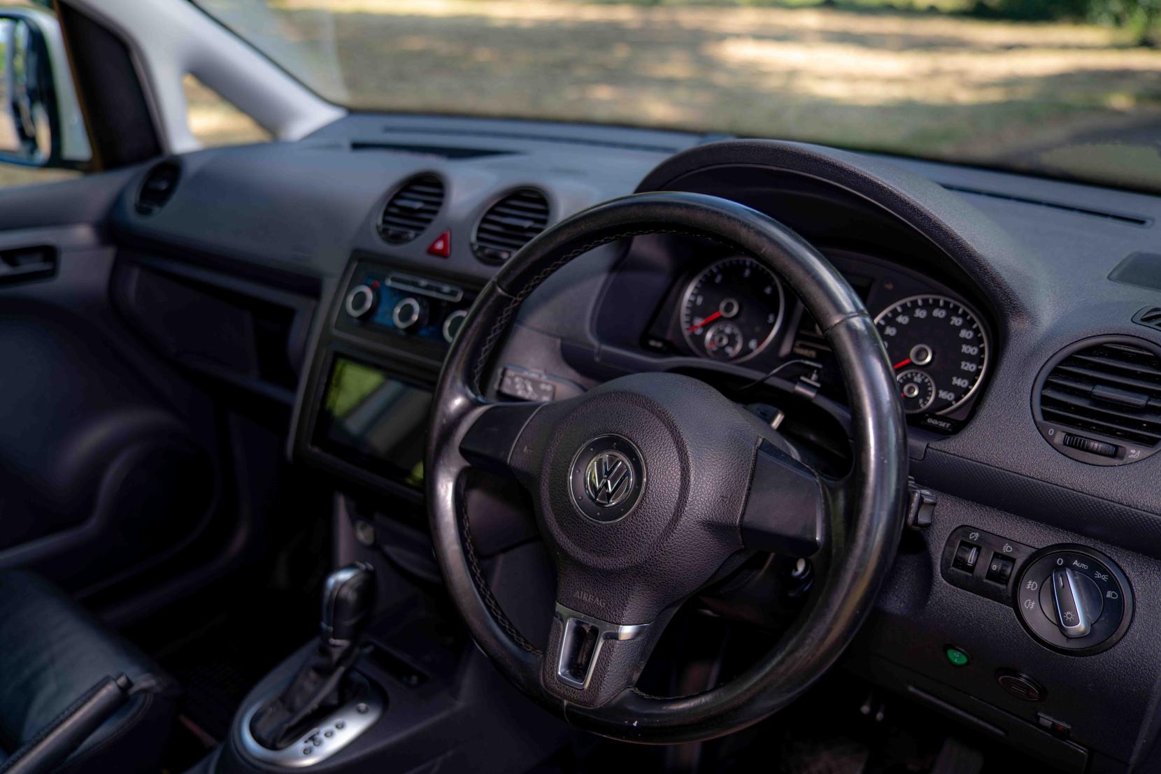 Volkswagen Caddy Maxi 1.6 C20 Maxi Highline Panel Van (2008 - 2015)