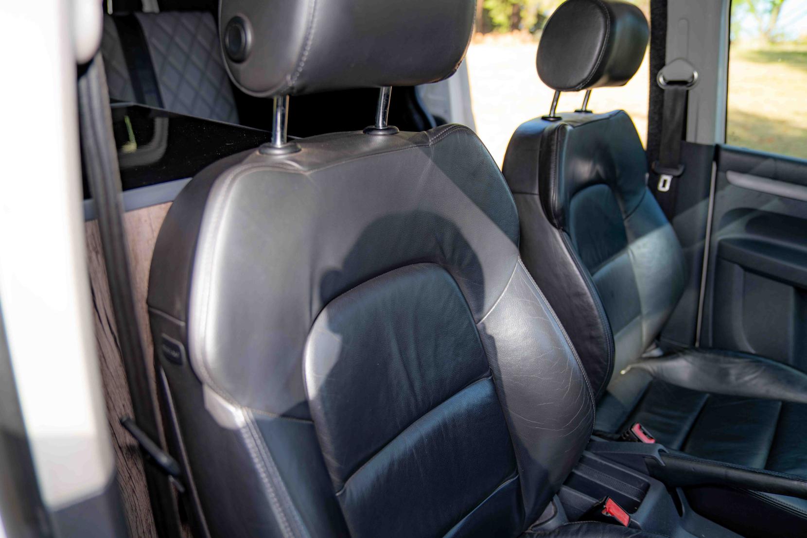 Volkswagen Caddy Maxi 1.6 C20 Maxi Highline Panel Van (2008 - 2015)