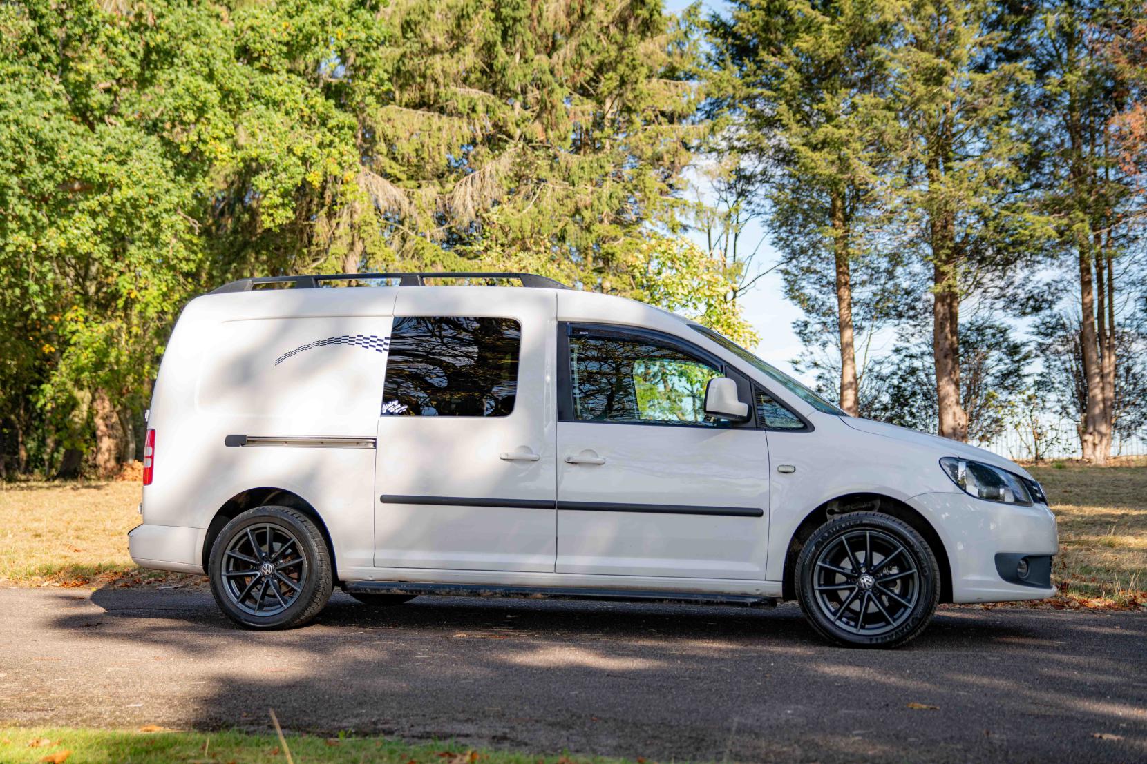 Volkswagen Caddy Maxi 1.6 C20 Maxi Highline Panel Van (2008 - 2015)