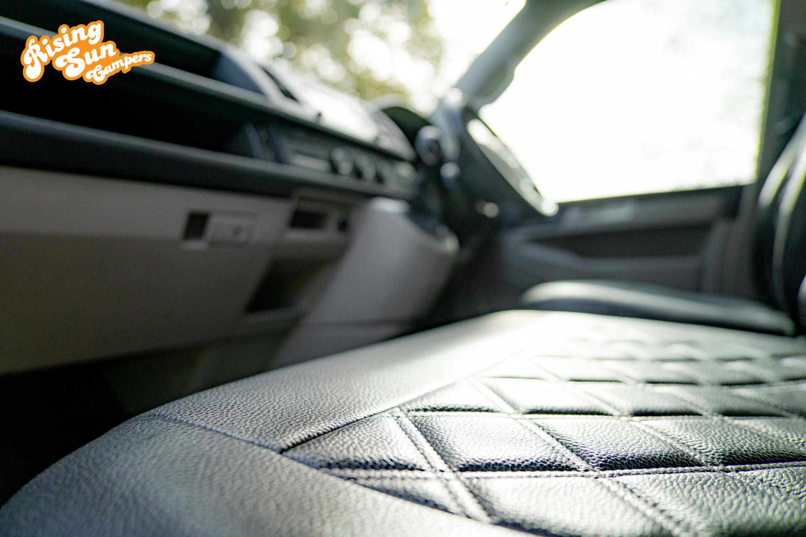 Volkswagen Transporter 2.0 TDI T30 Highline Panel Van 5dr Diesel DSG FWD LWB Euro 6 (s/s) (150 ps)