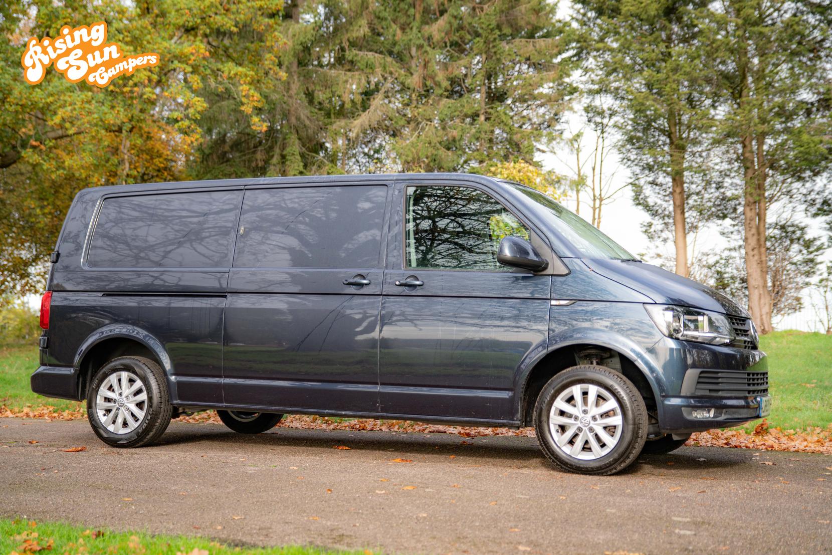 Volkswagen Transporter 2.0 TDI T30 Highline Panel Van 5dr Diesel DSG FWD LWB Euro 6 (s/s) (150 ps)