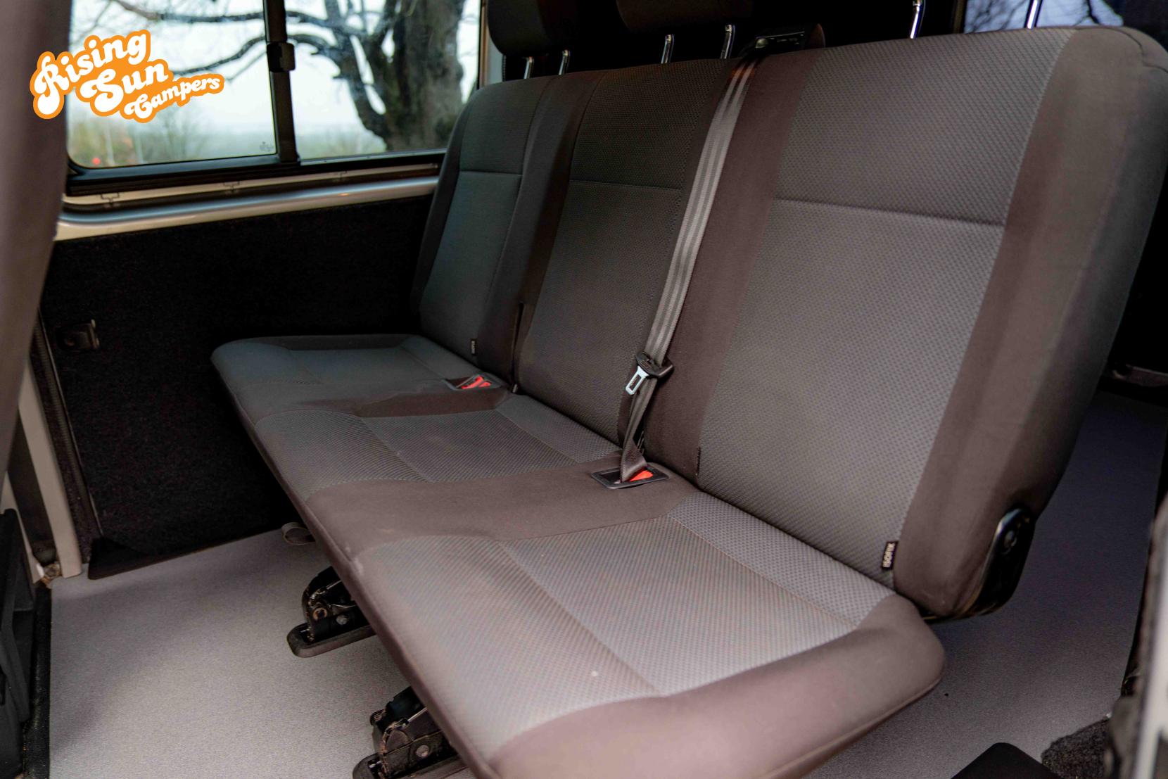 Volkswagen Transporter 2.0 TDI T32 BlueMotion Tech Highline Kombi Double Cab 5dr Diesel Manual FWD LWB Euro 6 (s/s) (150 ps)