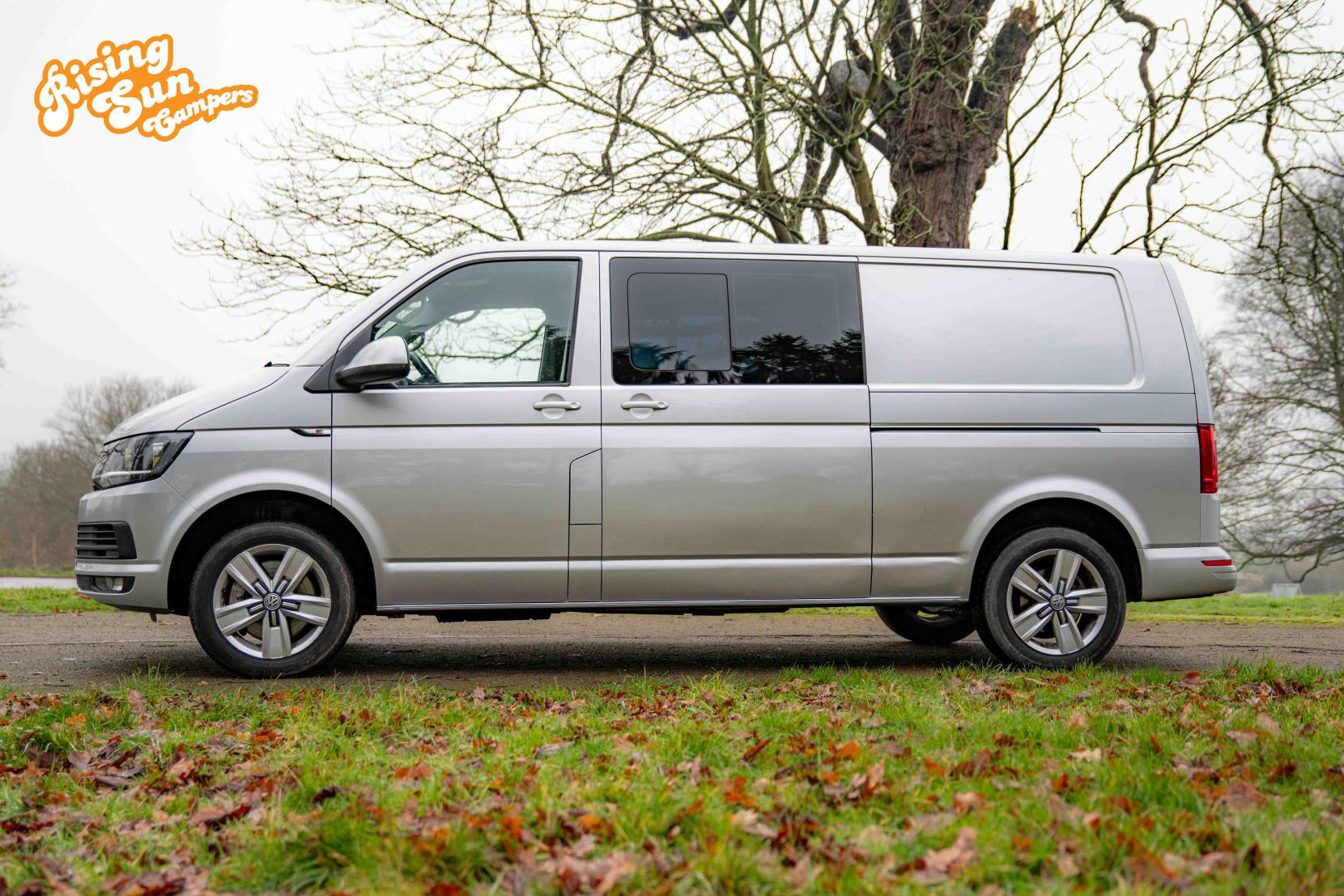 Volkswagen Transporter 2.0 TDI T32 BlueMotion Tech Highline Kombi Double Cab 5dr Diesel Manual FWD LWB Euro 6 (s/s) (150 ps)
