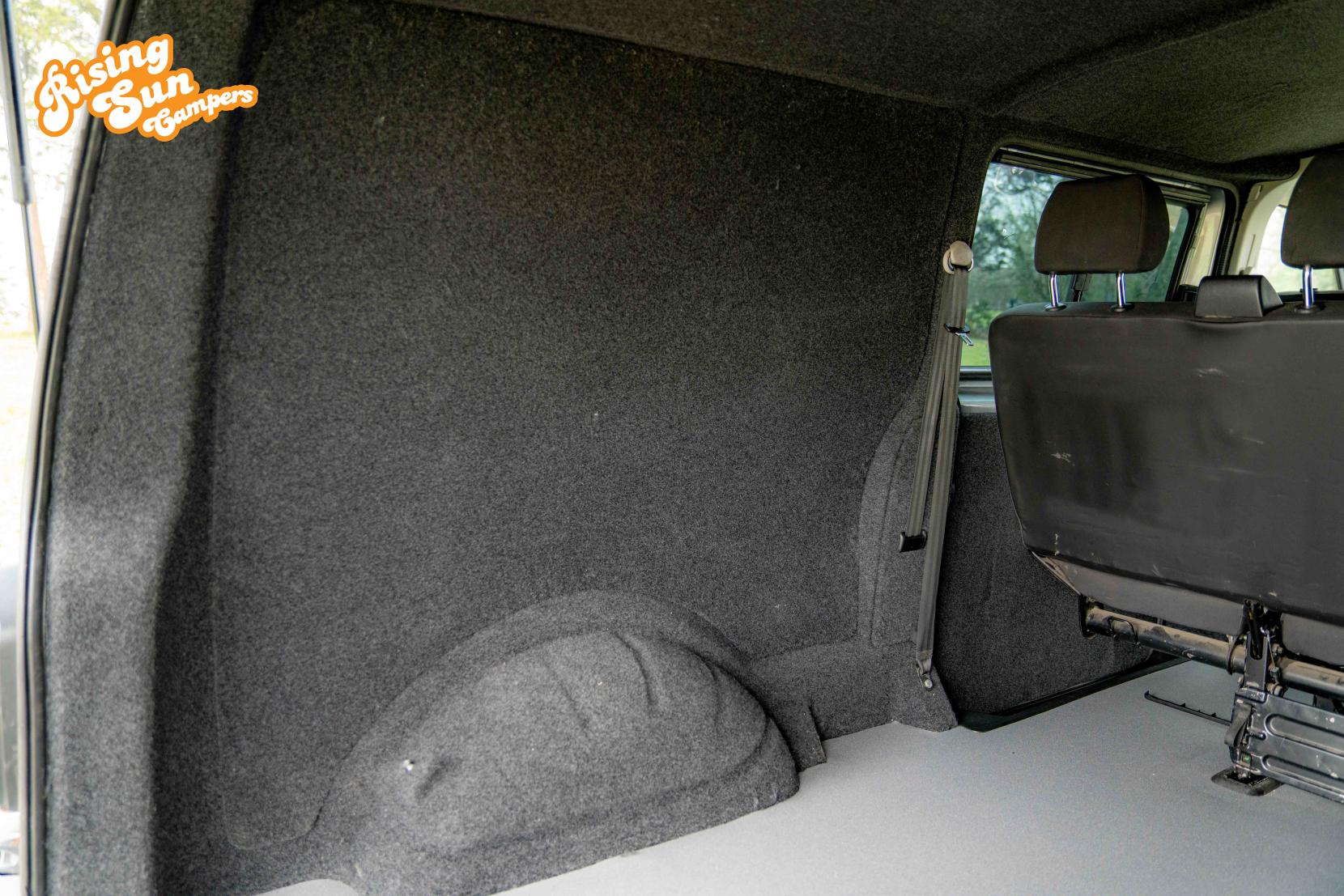 Volkswagen Transporter 2.0 TDI T32 BlueMotion Tech Highline Kombi Double Cab 5dr Diesel Manual FWD LWB Euro 6 (s/s) (150 ps)