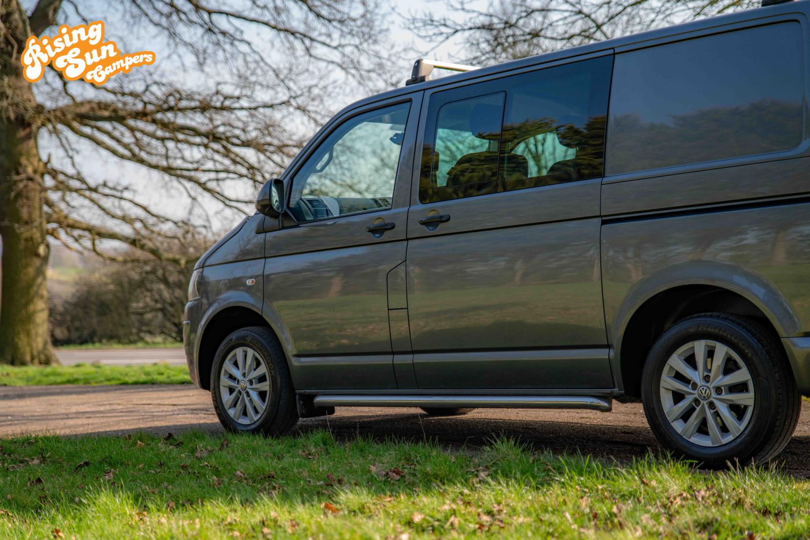 Volkswagen Transporter 2.0 TDI T32 Kombi 4dr Diesel DSG L1 H1 (211 g/km, 138 bhp)